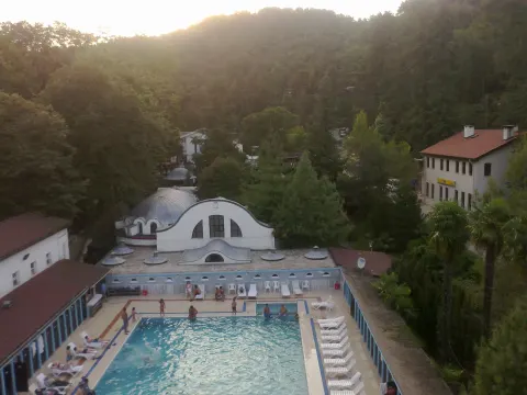 Ozyasam Kaplicalari Termal Otel görsel 1