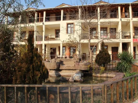 Postoglu Huzur Kaplica görsel 1